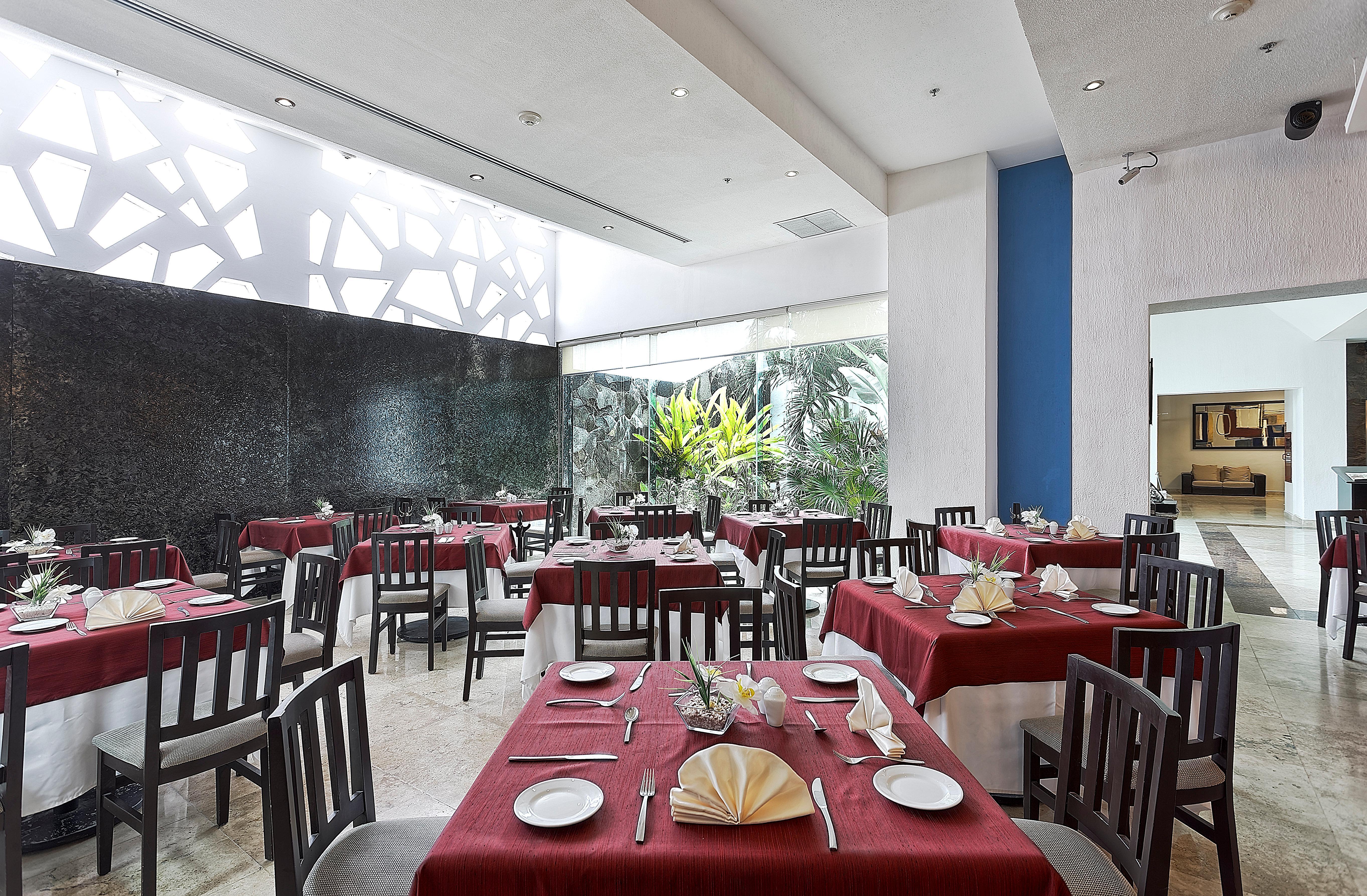 Holiday Inn Campeche By Ihg Exterior photo