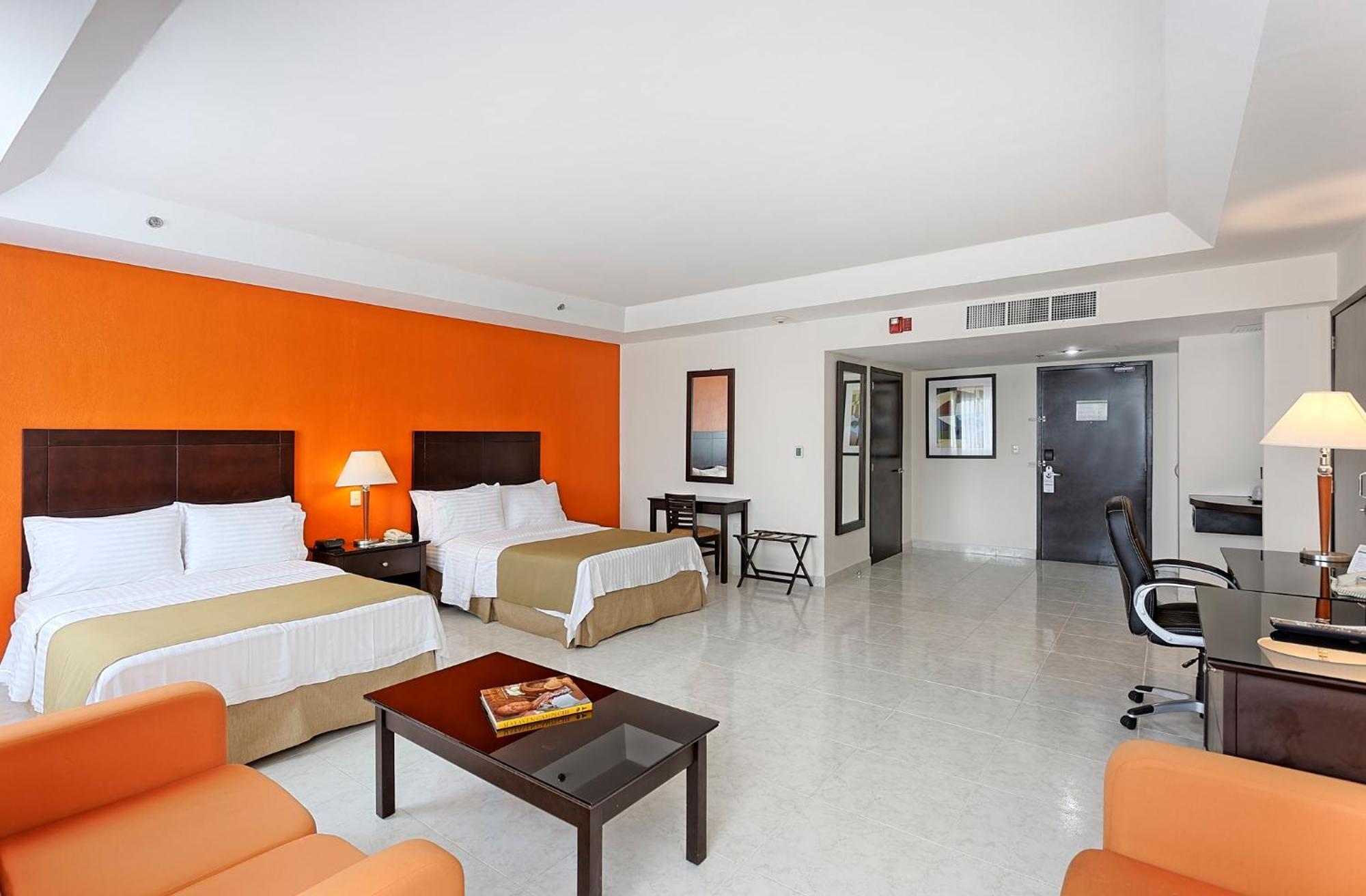 Holiday Inn Campeche By Ihg Exterior photo